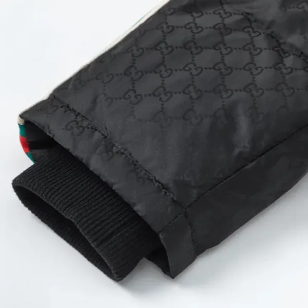 【GUCCI  公式旗艦店】グッチ   ダウンジャケット ご好評に付き再入荷！241205