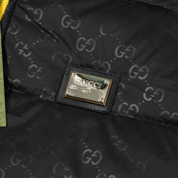 【GUCCI  公式旗艦店】グッチ   ダウンジャケット ご好評に付き再入荷！240927