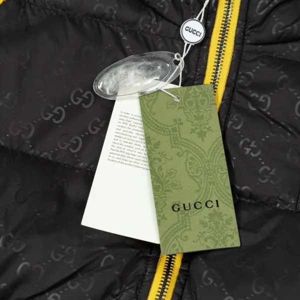 【GUCCI  公式旗艦店】グッチ   ダウンジャケット ご好評に付き再入荷！240927