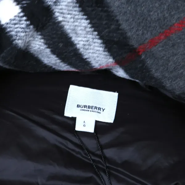 【BURBERRY  公式旗艦店】バーバリー  ダウンジャケット ご好評に付き再入荷！241226