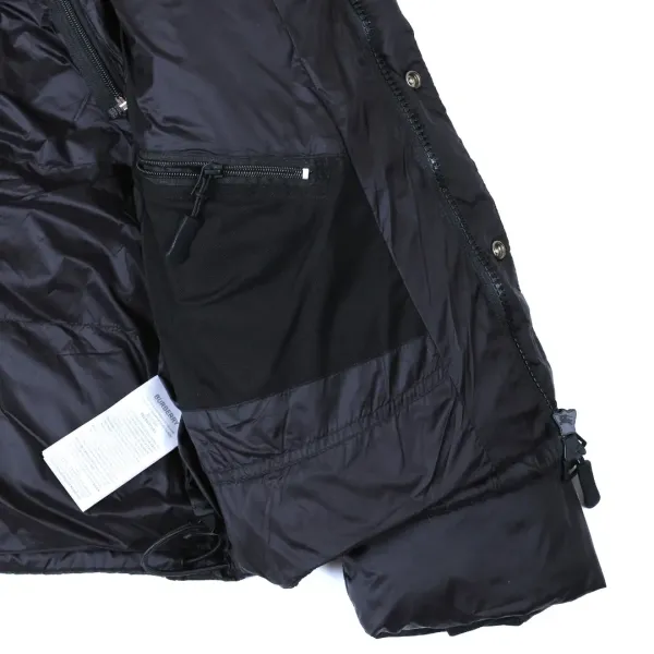 【BURBERRY  公式旗艦店】バーバリー  ダウンジャケット ご好評に付き再入荷！241226