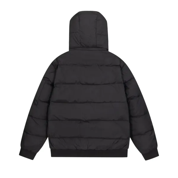 【BURBERRY  公式旗艦店】バーバリー   ダウンジャケット ご好評に付き再入荷！241102