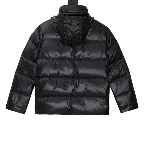 【BURBERRY  公式旗艦店】バーバリー   ダウンジャケット ご好評に付き再入荷！241102