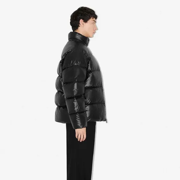 【BURBERRY  公式旗艦店】バーバリー   ダウンジャケット ご好評に付き再入荷！241102