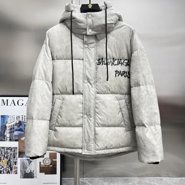 【BALENCIAGA   公式旗艦店】バレンシアガ   ダウンジャケット ご好評に付き再入荷！  241205