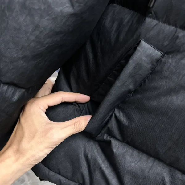 【BALENCIAGA   公式旗艦店】バレンシアガ   ダウンジャケット ご好評に付き再入荷！  241205