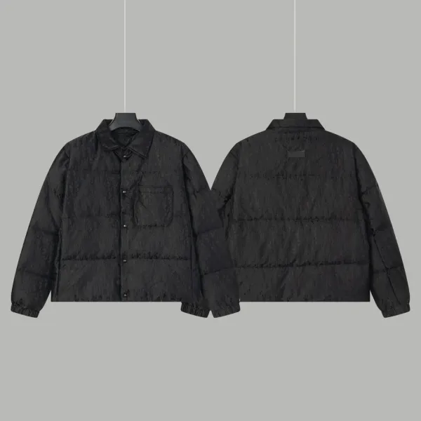 【DIOR  公式旗艦店】ディオール  ダウンジャケット ご好評に付き再入荷！ 241112