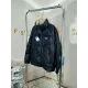 【PRADA  公式旗艦店】プラダ  ダウンジャケット好評に付き再入荷！241227