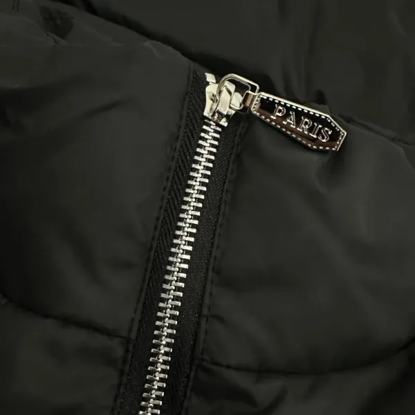 【PRADA  公式旗艦店】プラダ  ダウンジャケット好評に付き再入荷！
