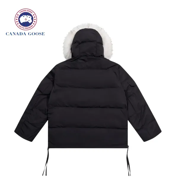 【Canada Goose  公式旗艦店】 カナダグース  ダウンジャケット ご好評に付き再入荷！241227