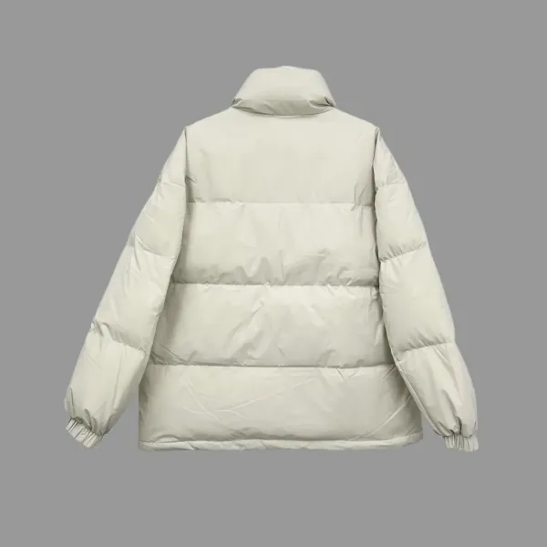 【Canada Goose  公式旗艦店】 カナダグース  ダウンジャケット ご好評に付き再入荷！241227