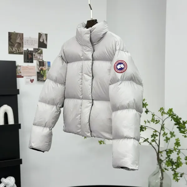 【Canada Goose  公式旗艦店】 カナダグース  ダウンジャケット ご好評に付き再入荷！241227