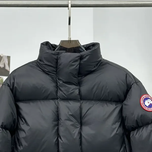 【Canada Goose  公式旗艦店】 カナダグース  ダウンジャケット ご好評に付き再入荷！241227