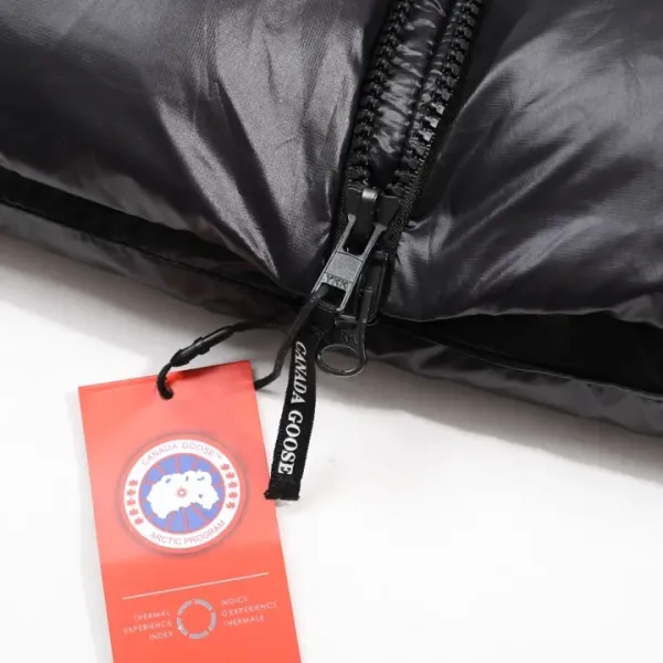 【Canada Goose  公式旗艦店】 カナダグース  ダウンジャケット ご好評に付き再入荷！241227