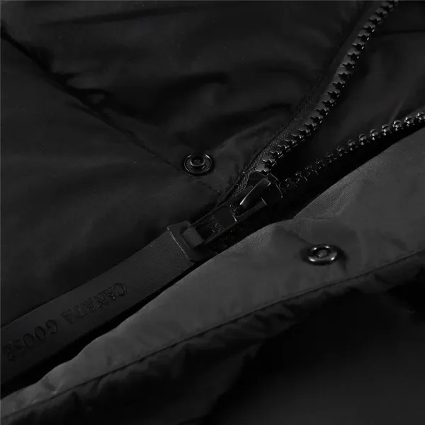 【Canada Goose  公式旗艦店】 カナダグース  ダウンジャケット ご好評に付き再入荷！241024