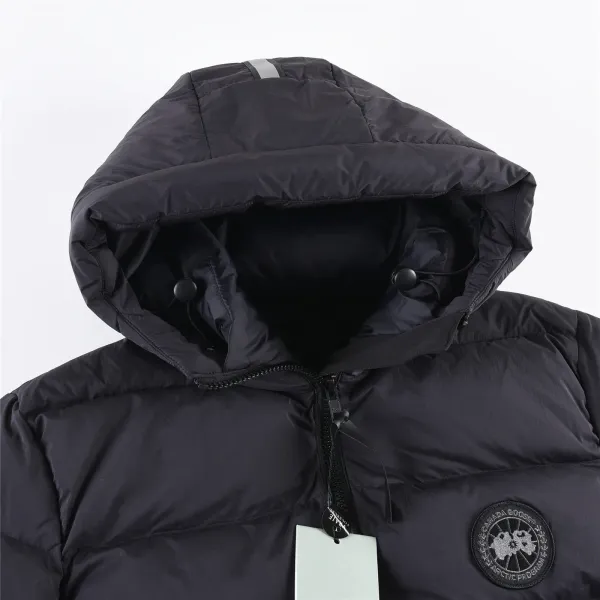 【Canada Goose  公式旗艦店】 カナダグース  ダウンジャケット ご好評に付き再入荷！241024