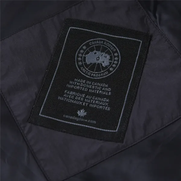 【Canada Goose  公式旗艦店】 カナダグース  ダウンジャケット ご好評に付き再入荷！241024