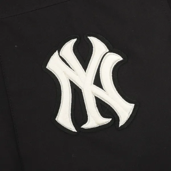 New York Yankees NY 【MLB  公式旗艦店】ヤンキース  ダウンジャケット好評に付き再入荷！241227