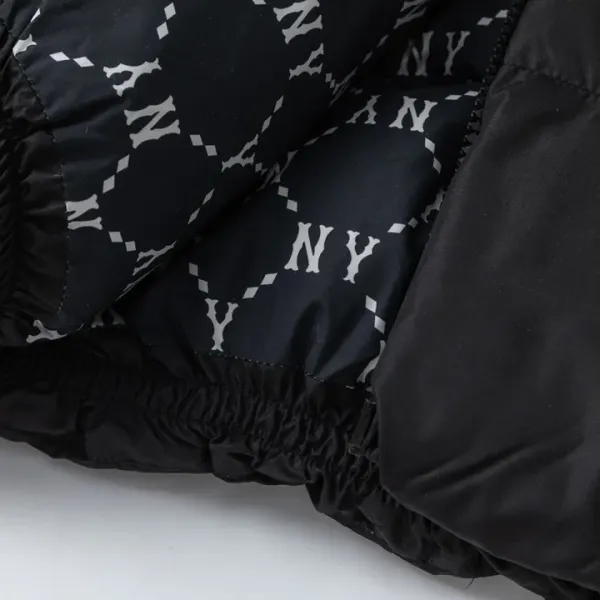 New York Yankees NY 【MLB  公式旗艦店】ヤンキース  ダウンジャケット好評に付き再入荷！241227