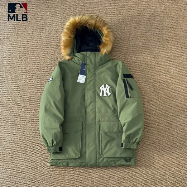 New York Yankees NY 【MLB  公式旗艦店】ヤンキース  ダウンジャケット好評に付き再入荷！241227