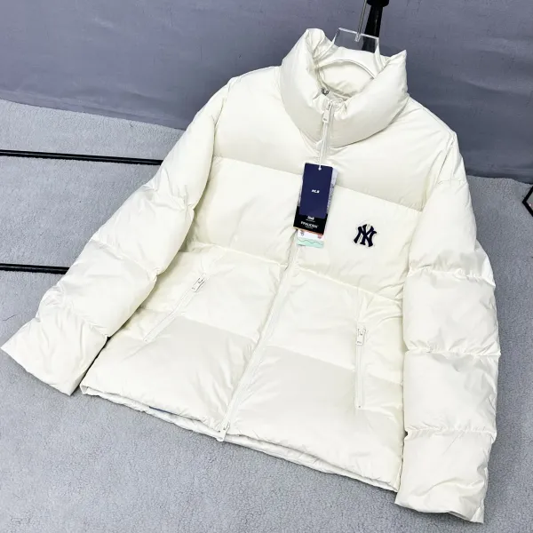 New York Yankees NY 【MLB  公式旗艦店】ヤンキース  ダウンジャケット好評に付き再入荷！241227