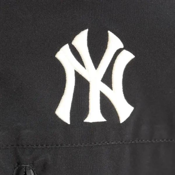 New York Yankees NY 【MLB  公式旗艦店】ヤンキース  ダウンジャケット好評に付き再入荷！241227