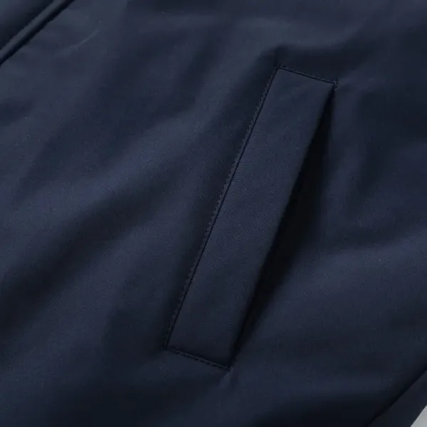 【ThomBrowne  公式旗艦店】トムブラウン  ダウンジャケット ご好評に付き再入荷！241228