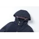【ThomBrowne  公式旗艦店】トムブラウン  ダウンジャケット ご好評に付き再入荷！241228