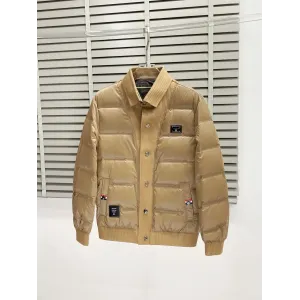 【ThomBrowne   公式旗艦店】トムブラウン  ダウンジャケット ご好評に付き再入荷！241228