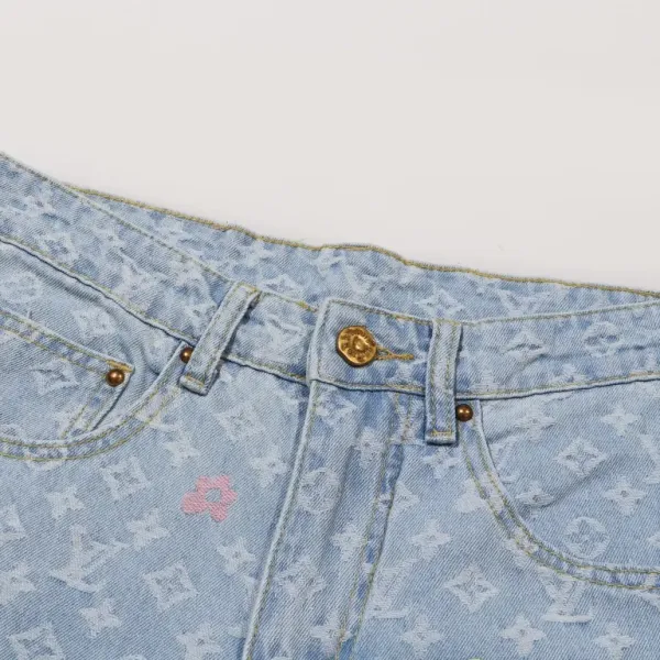 【LOUIS VUITTON  公式旗艦店】ルイヴィトン  ジーパン  ご好評に付き再入荷  240830