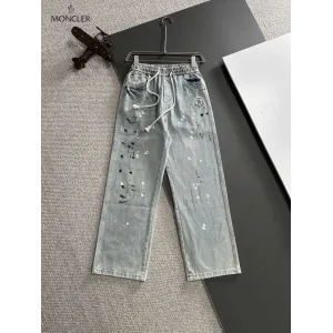 【MONCLER  公式旗艦店】モンクレール   ジーパン  ご好評に付き再入荷！ 241220
