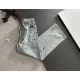 【MONCLER  公式旗艦店】モンクレール   ジーパン  ご好評に付き再入荷！ 241220