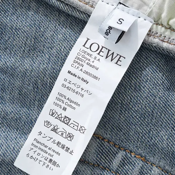 【LOEWE  公式旗艦店】 ロエベ  ジーパン  ご好評に付き再入荷！ 241219