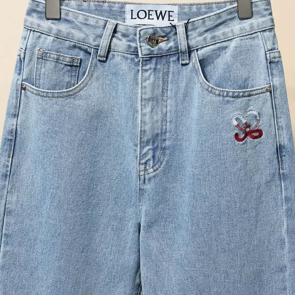 【LOEWE  公式旗艦店】 ロエベ  ジーパン  ご好評に付き再入荷！ 241219