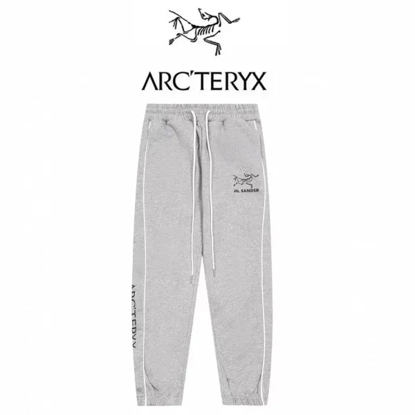 【 ARCTERYX公式 旗艦店】アークテリクス  長ズボン   好評に付き再入荷！