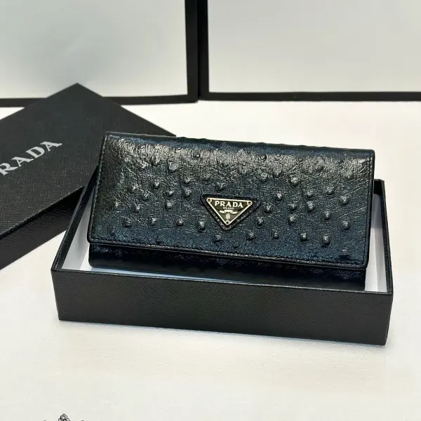 【PRADA 公式旗艦店】プラダ  財布 当日出荷 好評に付き再入荷！19*10CM