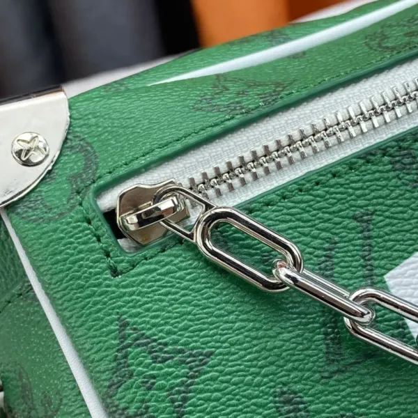 【LOUIS VUITTON 公式旗艦店】ルイヴィトン 斜めがけバッグ当日出荷 好評に付き再入荷!18.5*13*8CM 【LOUIS VUITTON 公式旗艦店】ルイヴィトン 斜めがけバッグ当日出荷 好評に付き再入荷!18.5*13*8CM