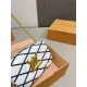 【LOUIS VUITTON 公式旗艦店】ルイヴィトン  斜めがけバッグ 当日出荷 好評に付き再入荷！21*15CM  1240722