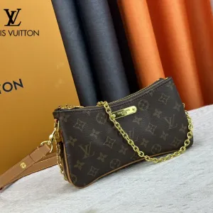 【LOUIS VUITTON 公式旗艦店】ルイヴィトン  斜めがけバッグ当日出荷 好評に付き再入荷！20.5*20*12CM