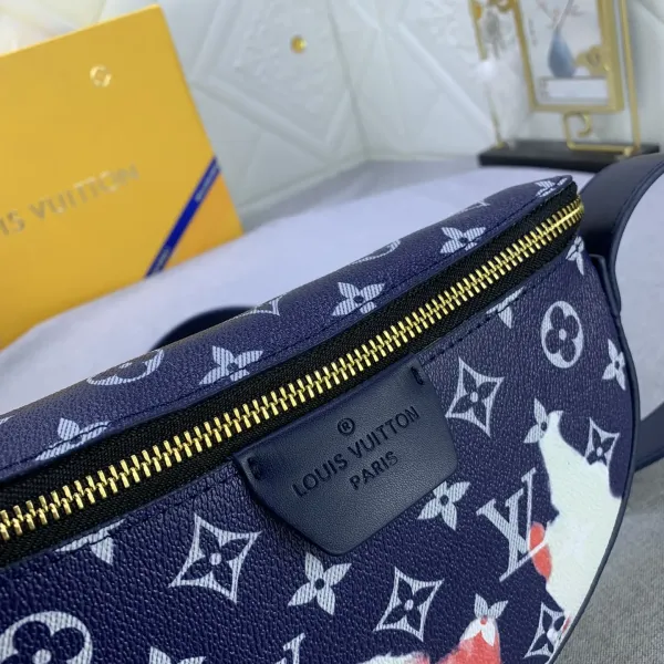 【LOUIS VUITTON 公式旗艦店】ルイヴィトン  斜めがけバッグ当日出荷 好評に付き再入荷！24.5*16*4.5CM