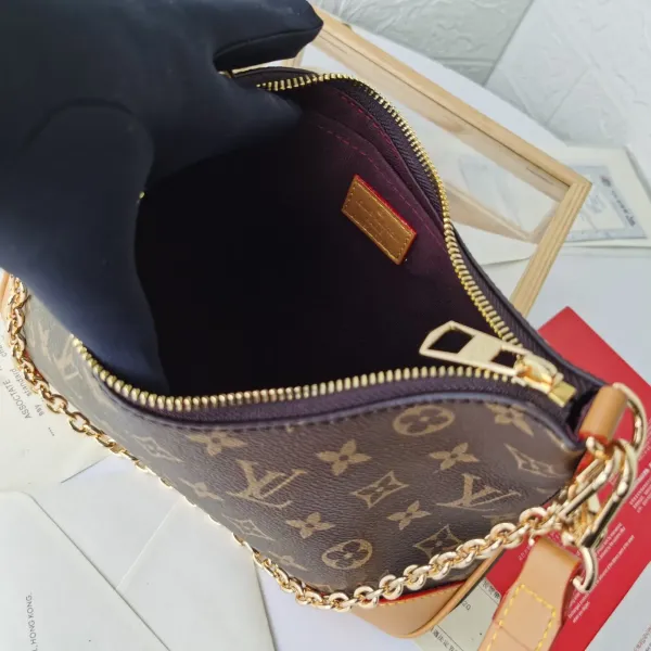 【LOUIS VUITTON 公式旗艦店】ルイヴィトン  斜めがけバッグ当日出荷 好評に付き再入荷！29*16*9.5CM