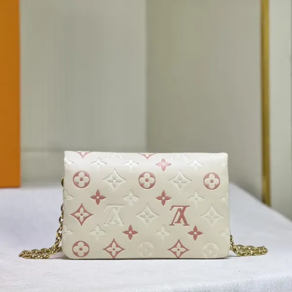 【LOUIS VUITTON 公式旗艦店】ルイヴィトン   ショルダーバッグ 当日出荷 好評に付き再入荷！20*14*8CM