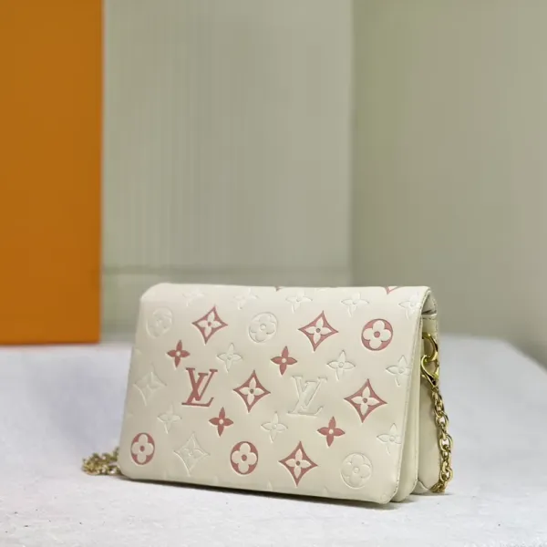 【LOUIS VUITTON 公式旗艦店】ルイヴィトン   ショルダーバッグ 当日出荷 好評に付き再入荷！20*14*8CM