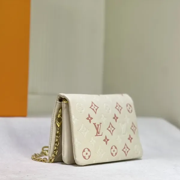 【LOUIS VUITTON 公式旗艦店】ルイヴィトン   ショルダーバッグ 当日出荷 好評に付き再入荷！20*14*8CM