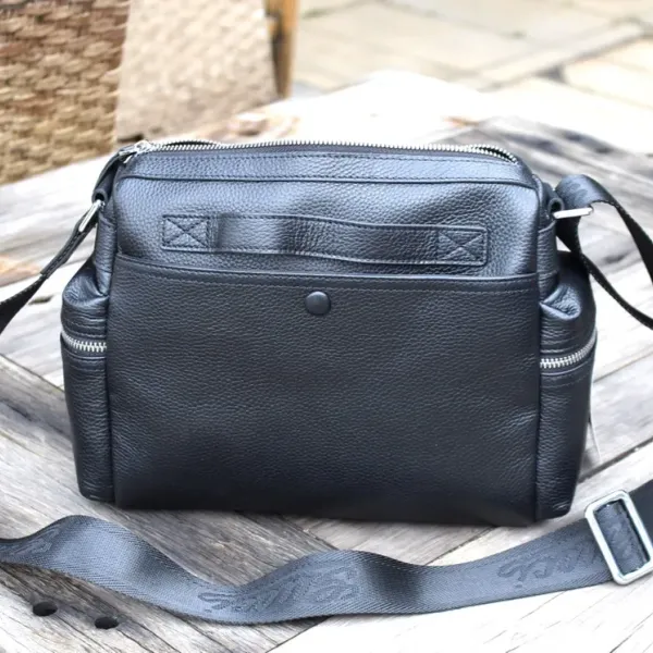 【GUCCI 公式旗艦店】 グッチ 斜めがけバッグ 当日出荷 好評に付き再入荷！31*23*18CM