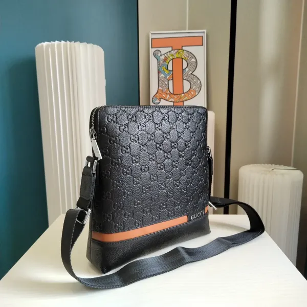 【GUCCI 公式 旗艦店】グッチ   ショルダーバッグ 当日出荷 好評に付き再入荷！26*28*5CM