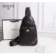 【GUCCI 公式 旗艦店】グッチ 胸ポケット当日出荷 好評に付き再入荷！30*18*7CM