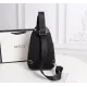 【GUCCI 公式 旗艦店】グッチ 胸ポケット当日出荷 好評に付き再入荷！30*18*7CM