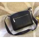 【GUCCI 公式 旗艦店】クッチ ショルダーバッグ 当日出荷 好評に付き再入荷!31*21*7CM 【GUCCI 公式 旗艦店】クッチ ショルダーバッグ 当日出荷 好評に付き再入荷!31*21*7CM