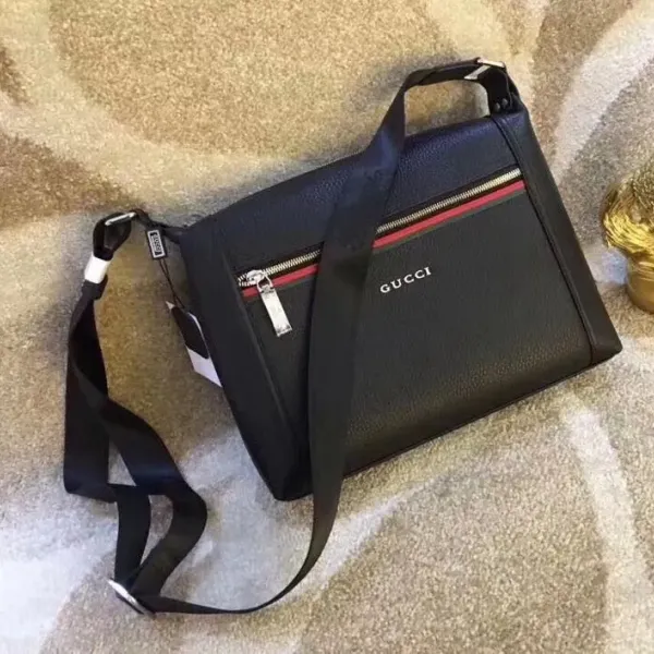【GUCCI 公式 旗艦店】クッチ ショルダーバッグ 当日出荷 好評に付き再入荷!31*21*7CM 【GUCCI 公式 旗艦店】クッチ ショルダーバッグ 当日出荷 好評に付き再入荷!31*21*7CM